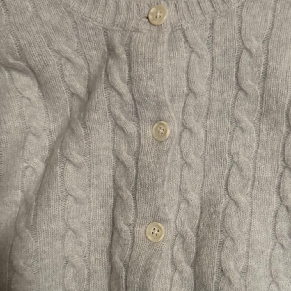 Brandy Melville Wool Blend Cable Knit Cardigan Sweater Gray Made‎ in Italy OS - Picture 4 of 12